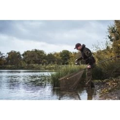 Korda Spring Bow Landing Net -Winkel Voor Visuitrusting 4273053Korda Spring Bow Landing Net 16